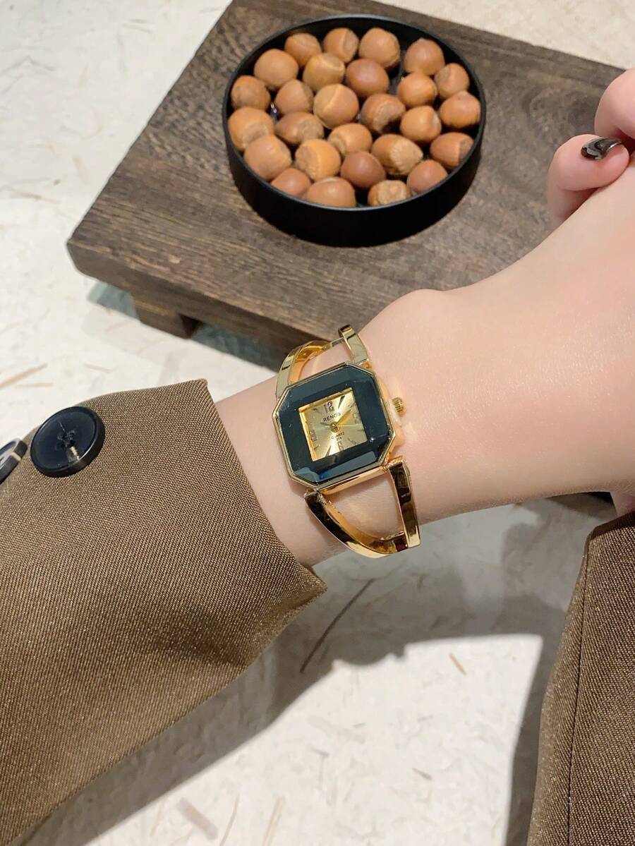 腕時計 レディース クォーツ 1個 エレガントな女性用ブレスレット腕時計、ゴールド、小型、耐久性があり、ファッショナブルな四角い文拍卖