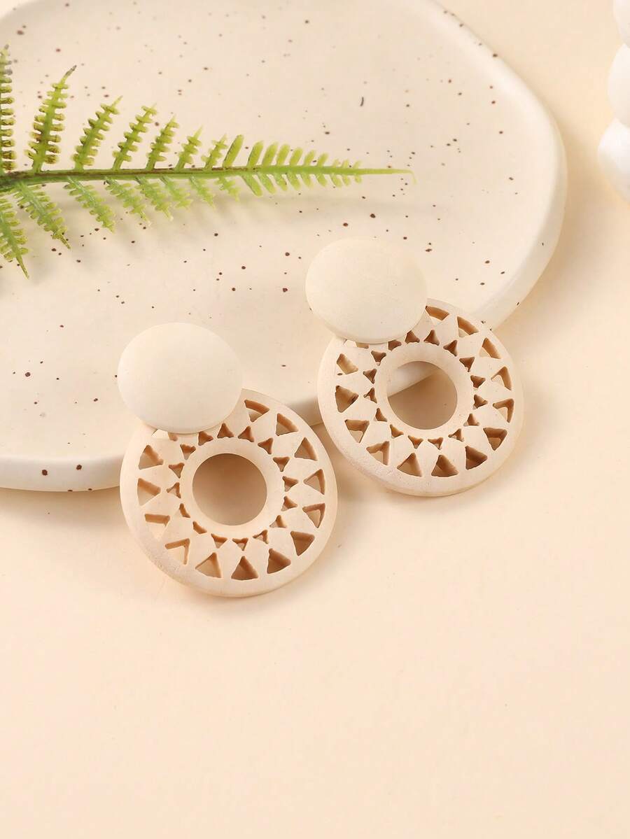 ジュエリー レディース イヤーアクセサリー 1ペア 天然木目調 幾何学模様ピアス、バーサタイルなマイヤード色、バケーション、パーテ拍卖