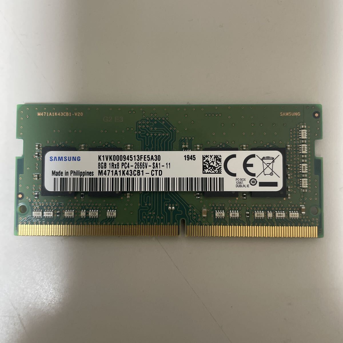 SAMSUNG DDR4 8GB PC4-2666V ノートパソコン用メモリー動作確認済みです。拍卖
