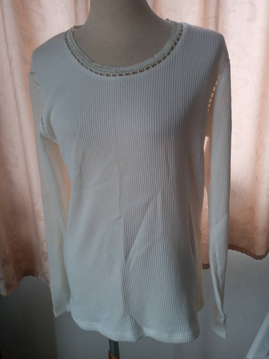 キャサリンハムネット 装飾ニット 新古品拍卖