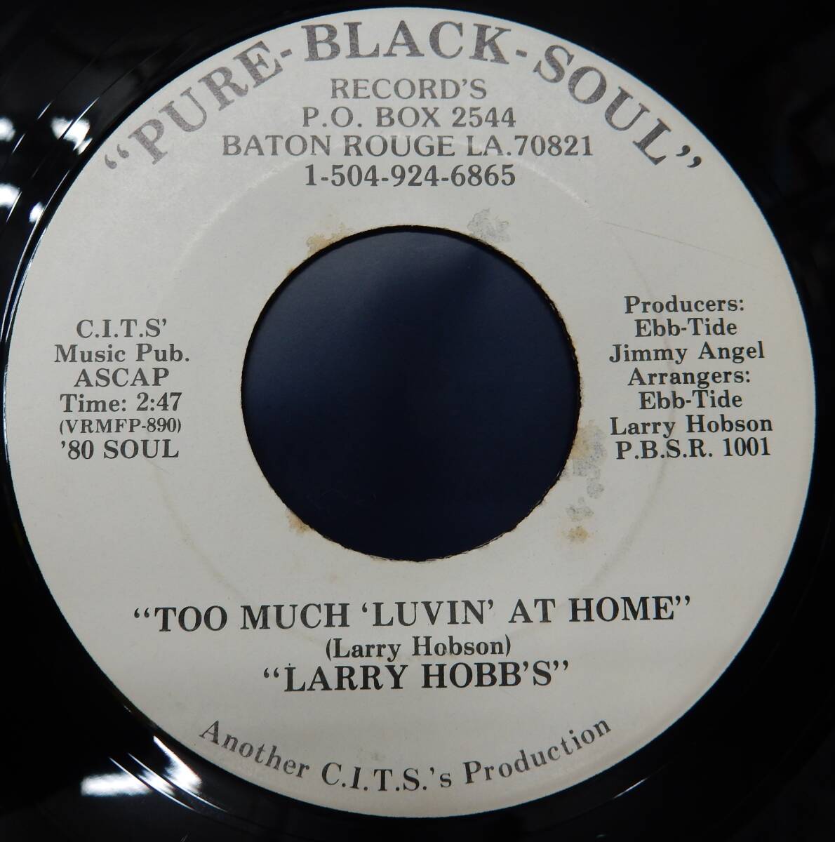 (EP) LARRY HOBB'S TOO MUCH LUVIN' AT HOME拍卖