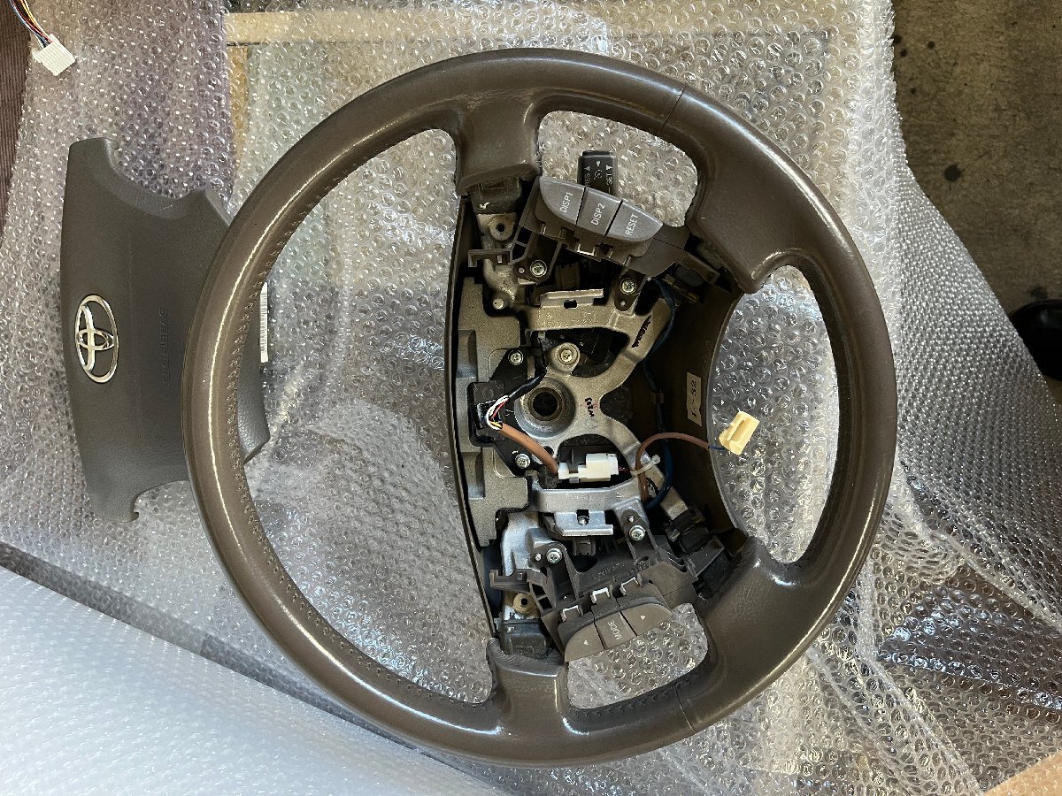 平成17年 TOYOTA トヨタ セルシオ UCF31 後期 ステアリング ハンドル 53拍卖