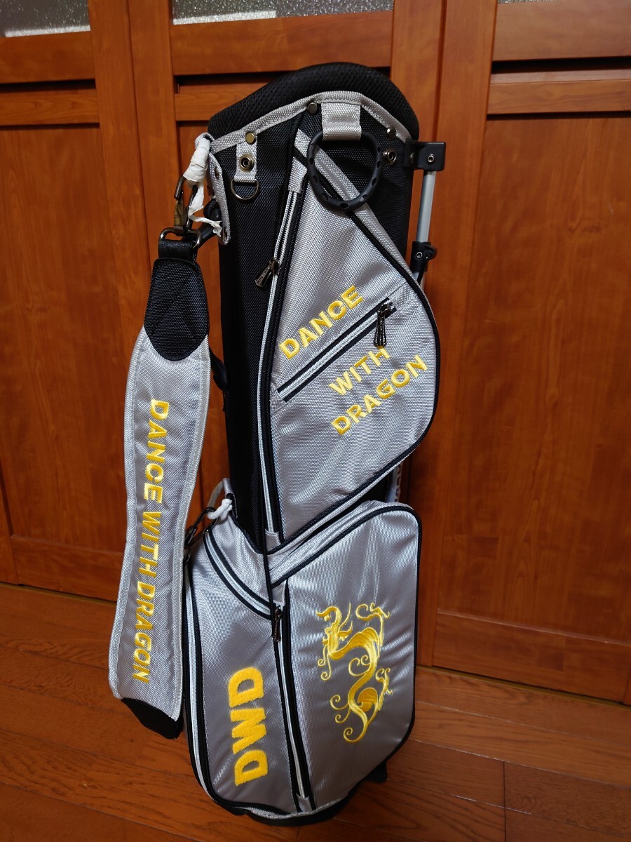 ダンスウィズドラゴン・コンパクトスタンドキャディバッグ拍卖