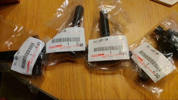 在庫希少!【未使用 スバル 純正】BRZ ZC トヨタ流用 イグニッションコイル 4本セット拍卖
