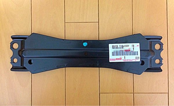 【未使用 トヨタ 純正流用】レクサス IS GSE20系 G,s用 フロントフロアパネル リアブレースNo.1 ボルトセット 剛性拍卖