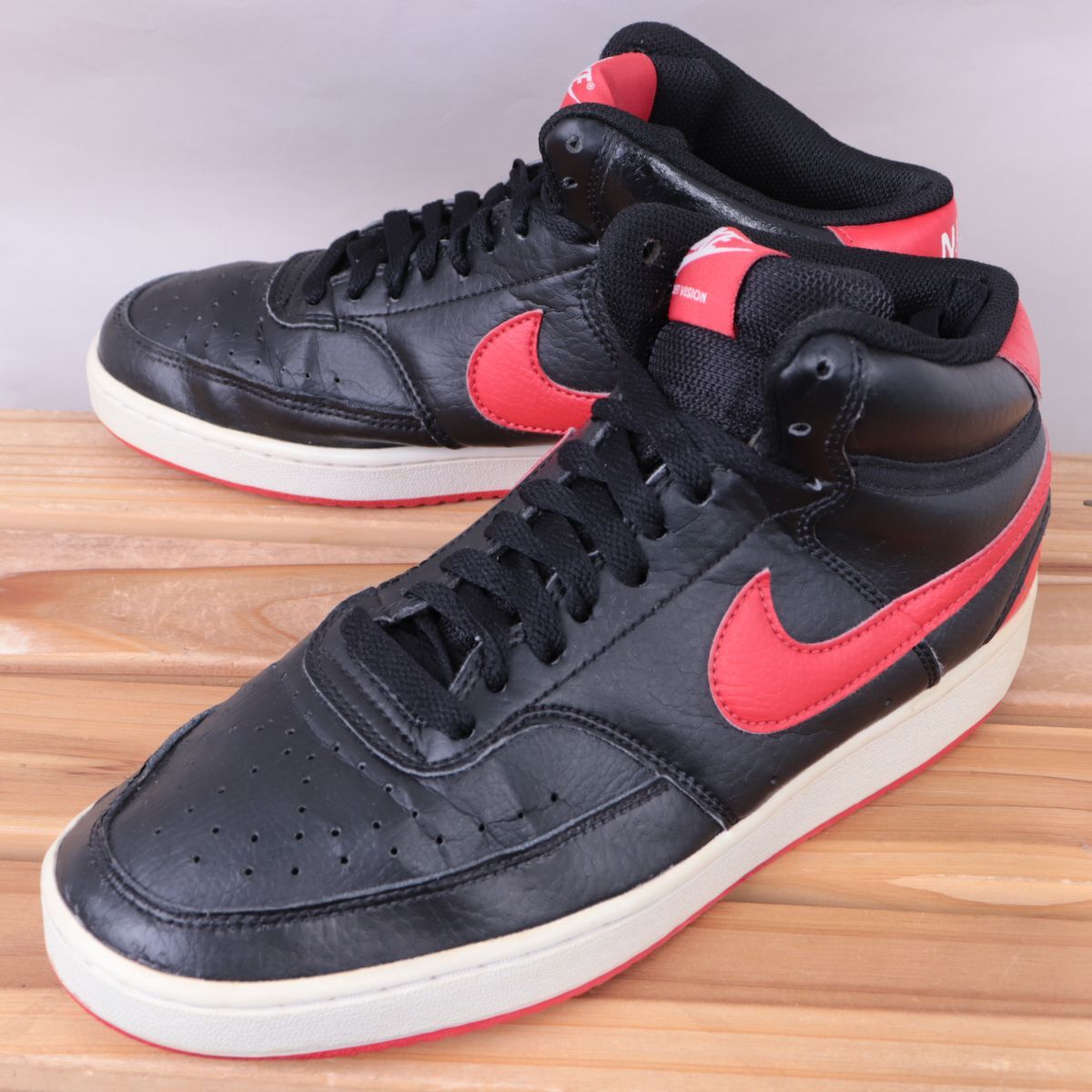 z2389 ナイキ コートビジョン ミッド US7.5 25.5cm/黒 ブラック 赤 レッド 白 NIKE Court Vision Mid メンズ スニーカー 中古拍卖