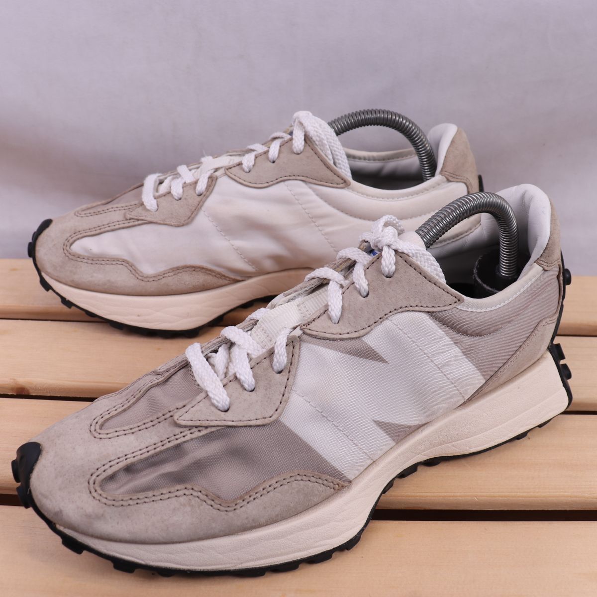 z2453【MS327LH1】ニューバランス US8 26.0cm/ベージュ アイボリー 白 ホワイト newbalance メンズ スニーカー 中古拍卖