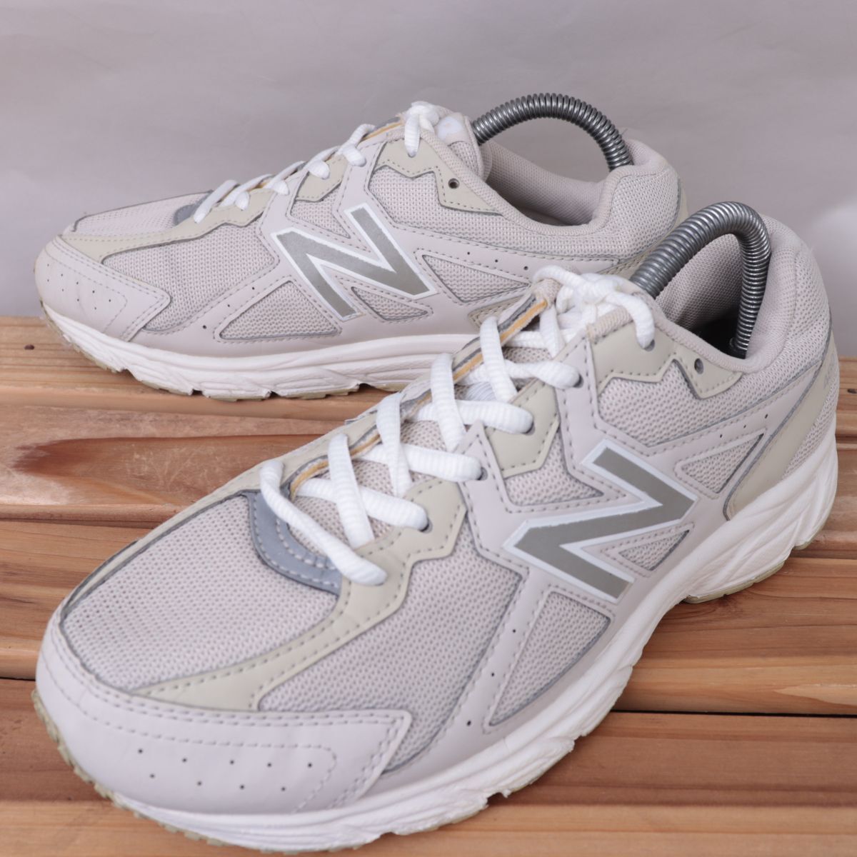 z2668【480】ニューバランス US9 26.0cm/ライトベージュ系 白 newbalance レディース スニーカー 中古拍卖