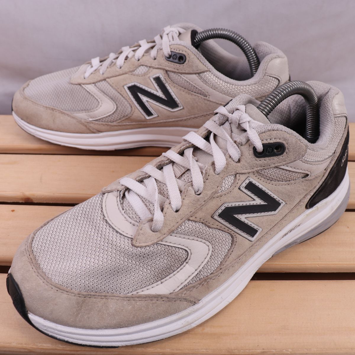 z2743【880】ニューバランス US8 26.0cm/白 ホワイト ライトグレー系 黒 newbalance メンズ スニーカー 中古拍卖