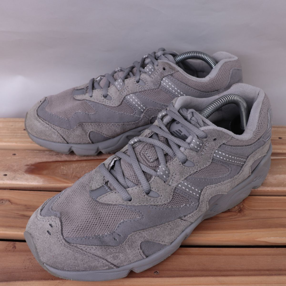z2873【850】ニューバランス US8.5 26.5cm/灰 グレー newbalance メンズ スニーカー 中古拍卖