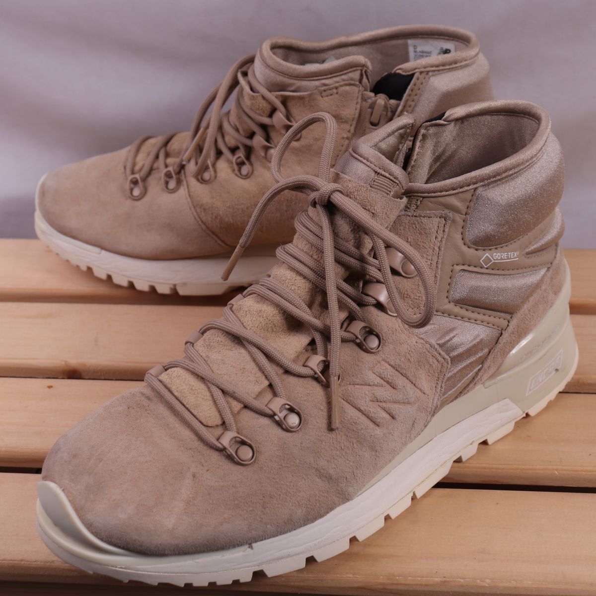 z2920【MLNBMBE】ニューバランス US7 25.0cm/ベージュ 白 newbalance メンズ ユニセックス スニーカー 中古拍卖