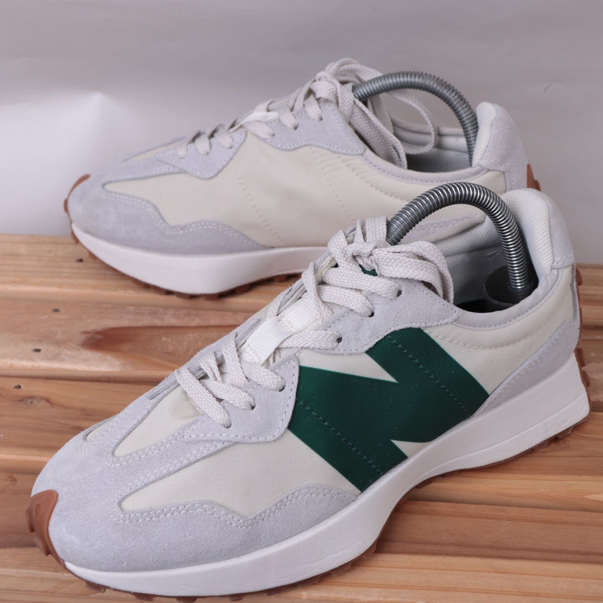 z3094【MS327HR1】ニューバランス US8 26.0cm/ライトグレー 緑 グリーン 白 newbalance メンズ スニーカー 中古拍卖