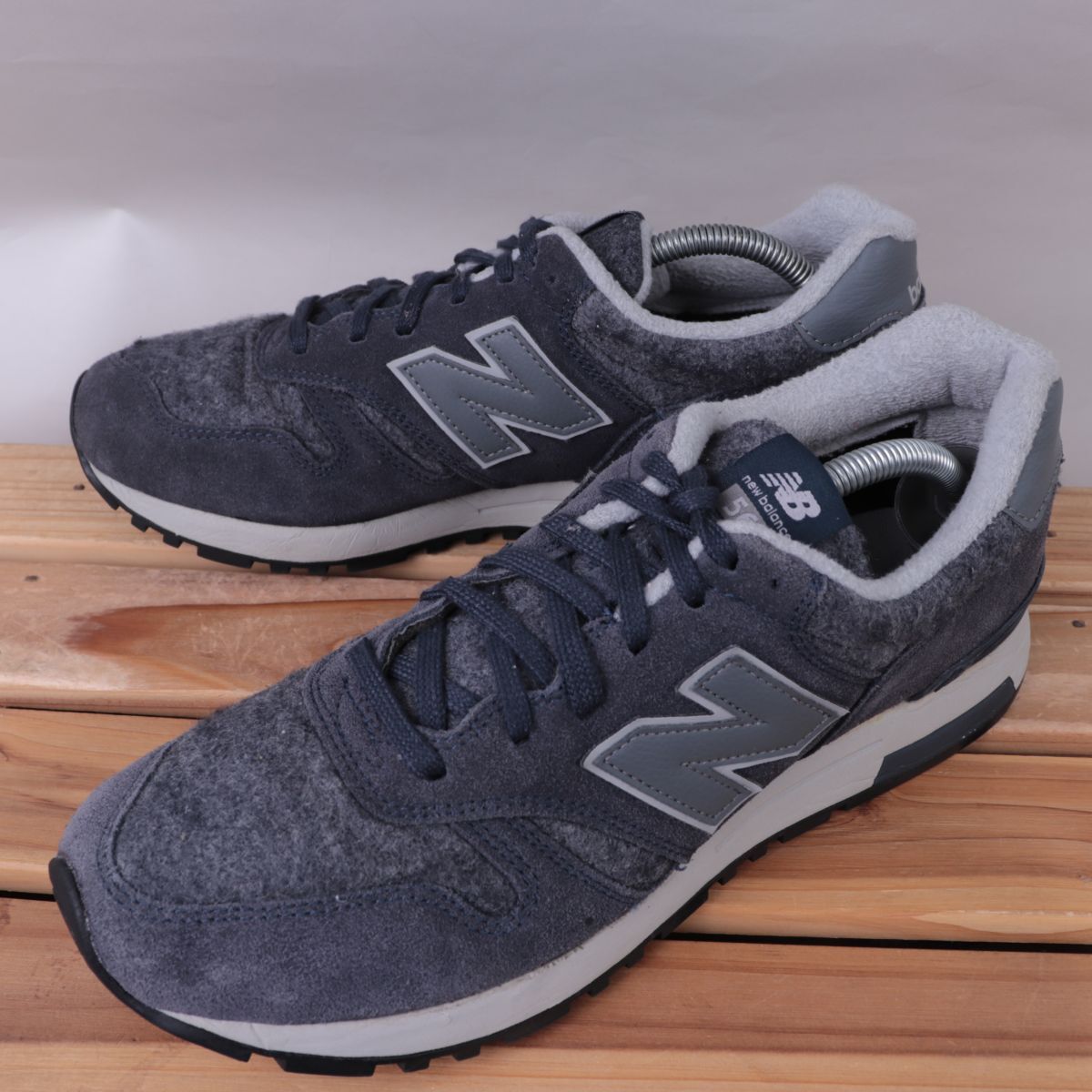 z3112【565】ニューバランス US10 28.0cm/紺 ネイビー 灰グレー newbalance メンズ スニーカー 中古拍卖