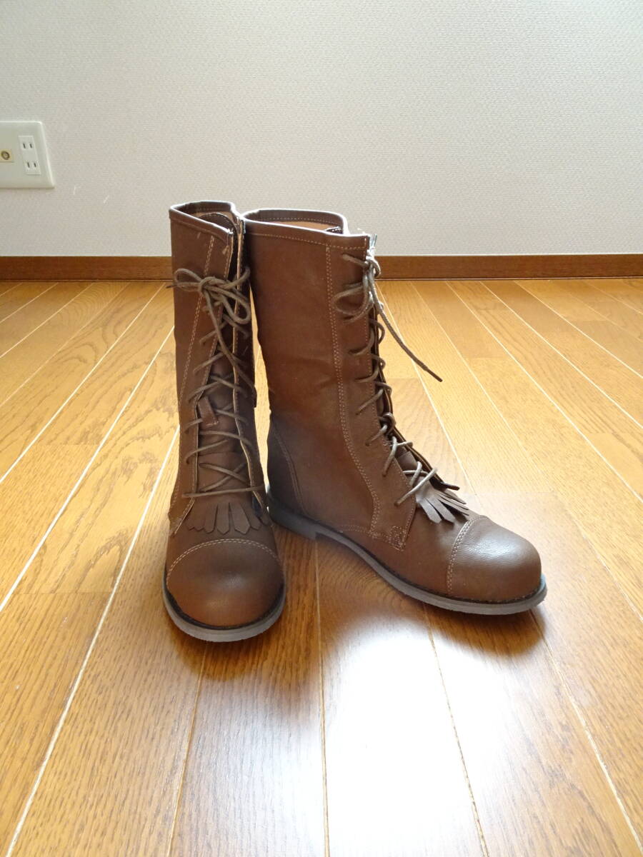 未使用 アースミュージックエコロジー 編み上げブーツ ベージュ 送料無料 サイズM拍卖