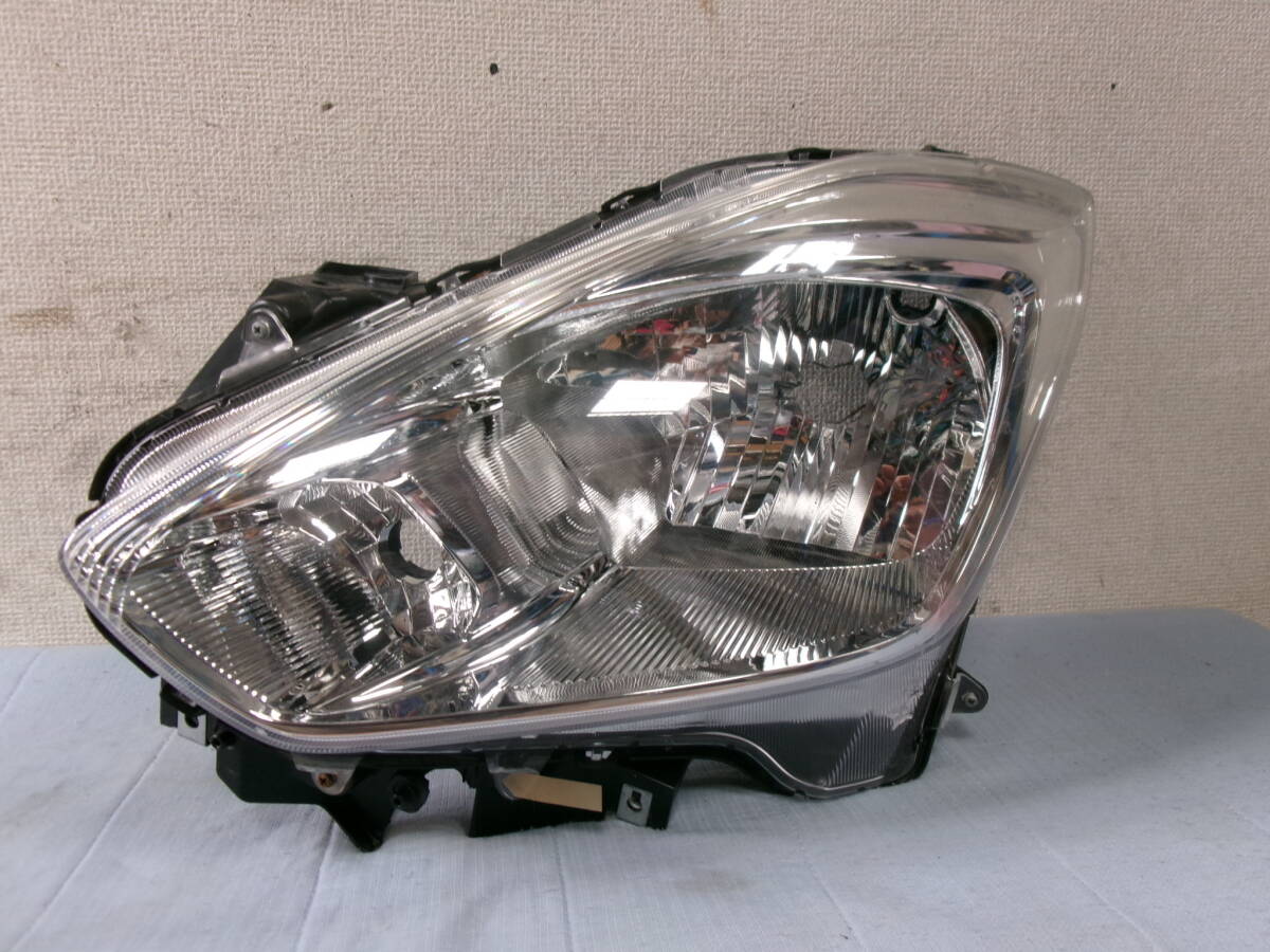 ⑩ スイフト ヘッドライト左 ZC83S  STANLEY W2959 刻印 SB拍卖