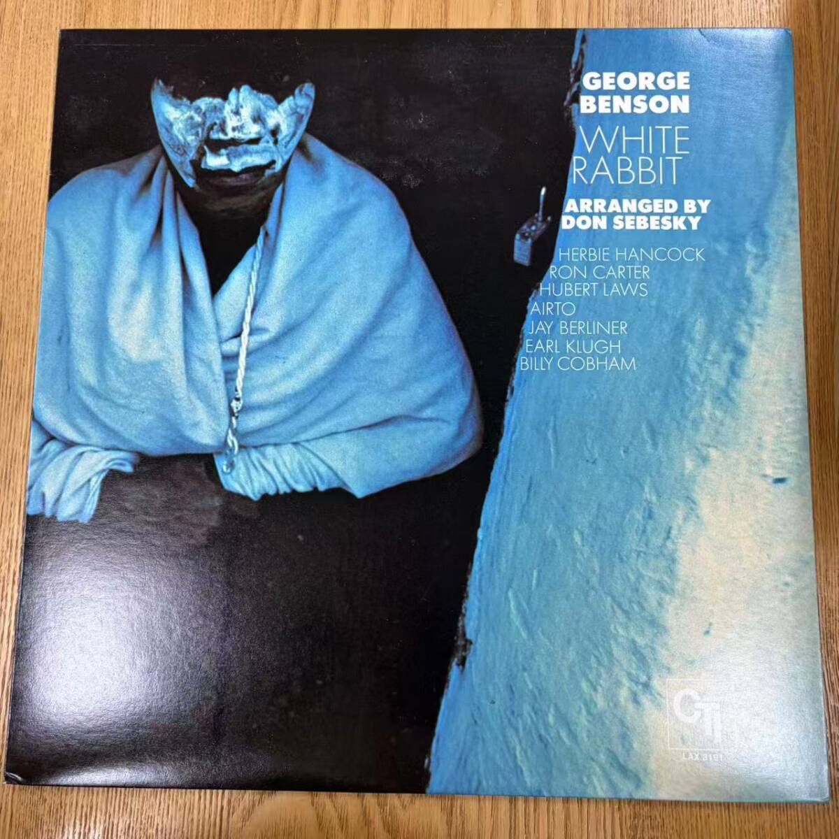 美盤 George Benson「White Rabbit」LP(12インチ)/CTI Records(LAX 3191)/ジャズ NB1008-05拍卖