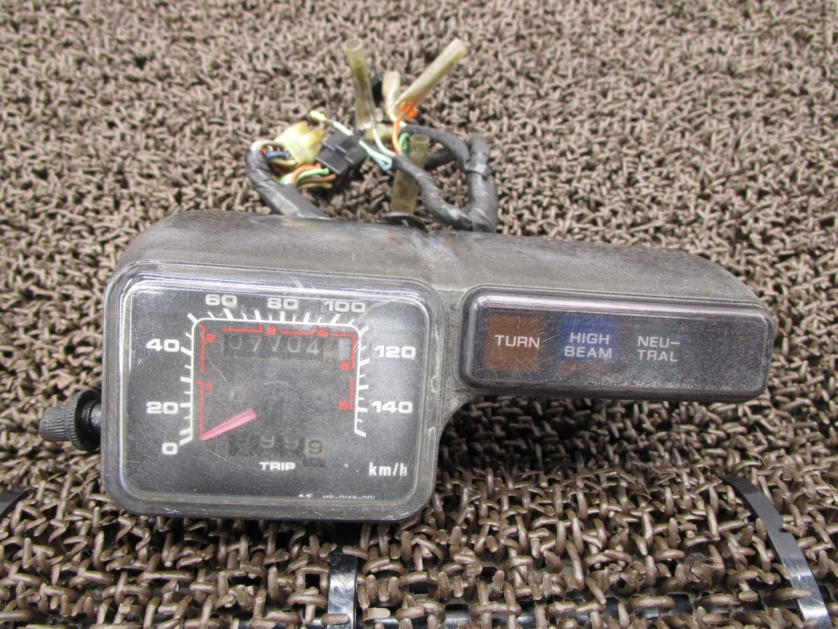 XLR250R スピードメーター インジケーターランプ ●A6432!MD22 ホンダ 【 MD17E 】 キャブ車 XLR250R-4拍卖