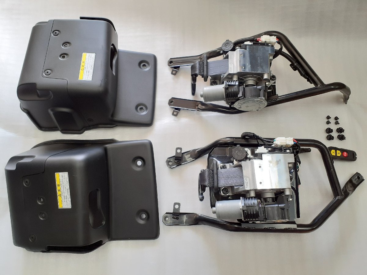 【 HONDA N-BOX JF4 】 ホンダ純正 ホイールチェアウィンチ 左右セット ※ 6BA-JF4 より取り外しました。拍卖