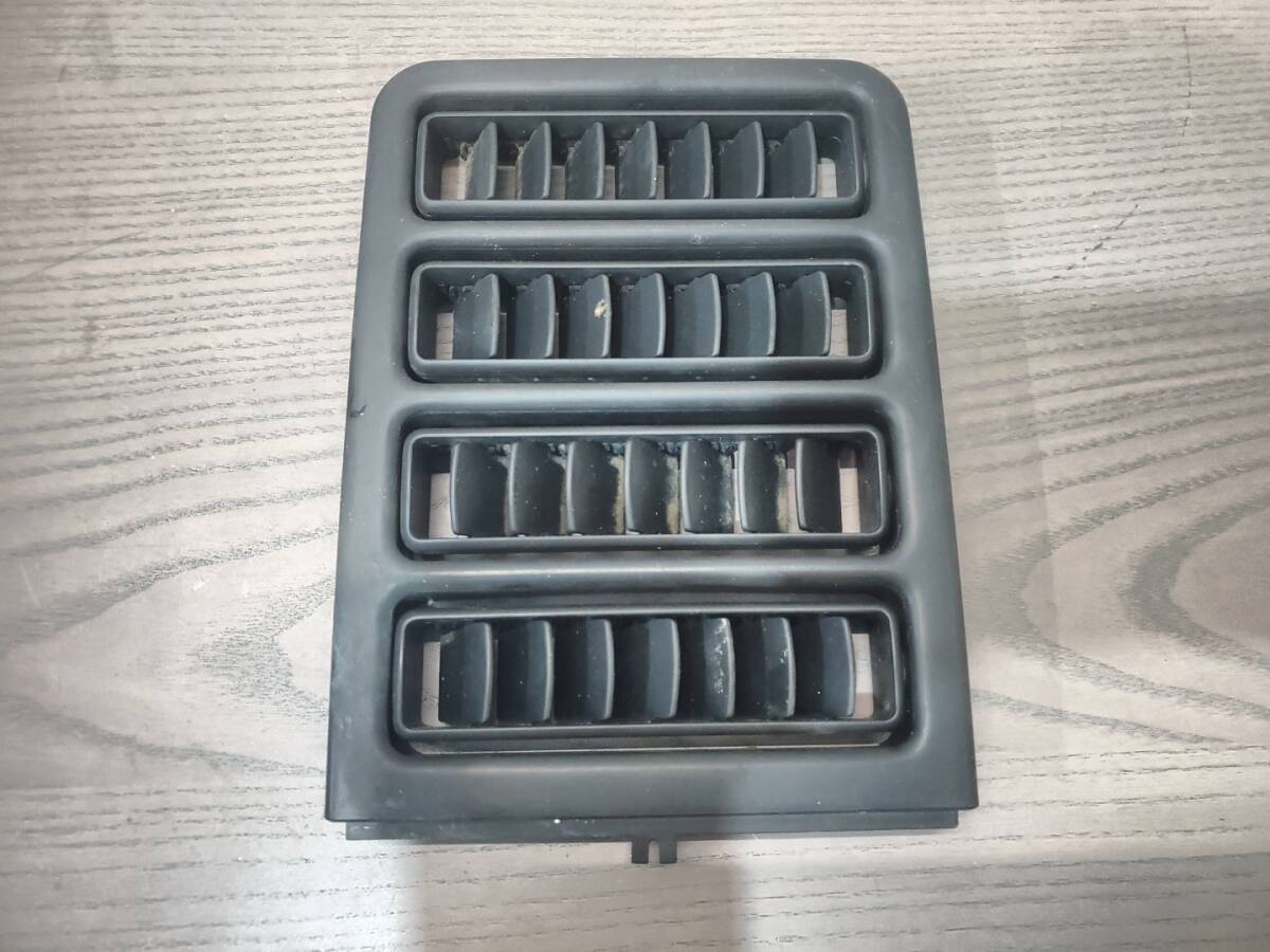 ポルシェ 928 エアコン  リアエアコンルーバーベント ジャンク 928 570 033 00 拍卖