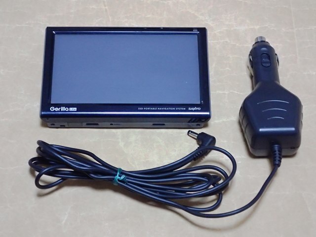 〈 5V ワンセグ 内蔵 SSDポータブル ナビ SANYO GORILLA Lite NV-LB50DT 〉拍卖