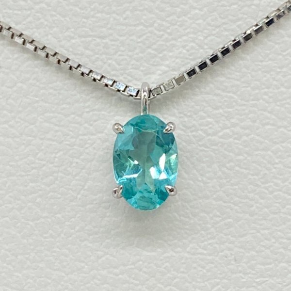 【美品】証明書付 天然ブルーアパタイト 0.43ct Pt850 ネックレス拍卖