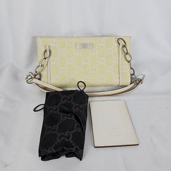 【超希少】GGパターン イエロー アクセサリーポーチ拍卖