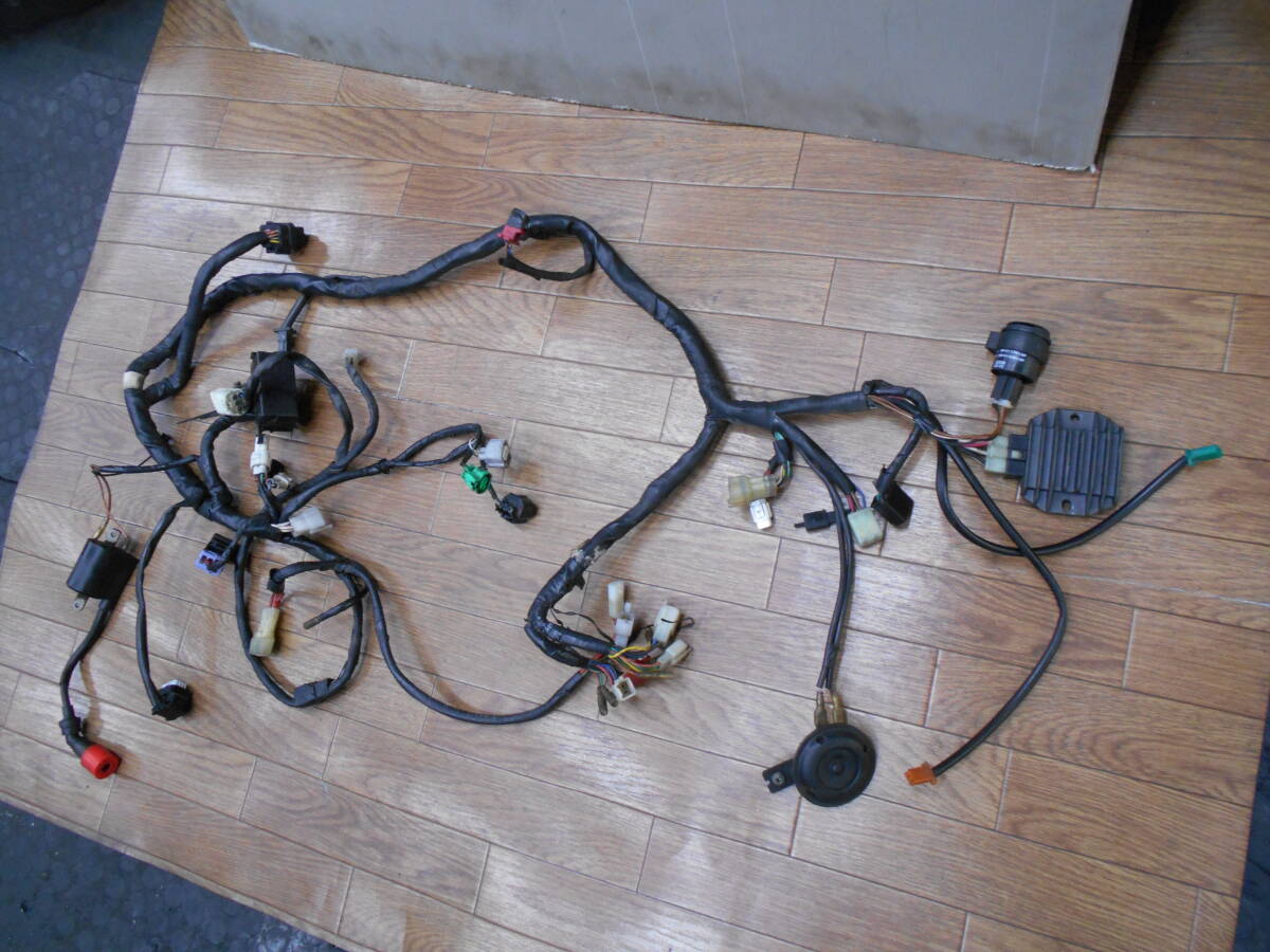 マジェスティ125 FI LPRSE メインハーネス(イグニッションコイル レギュレター)拍卖