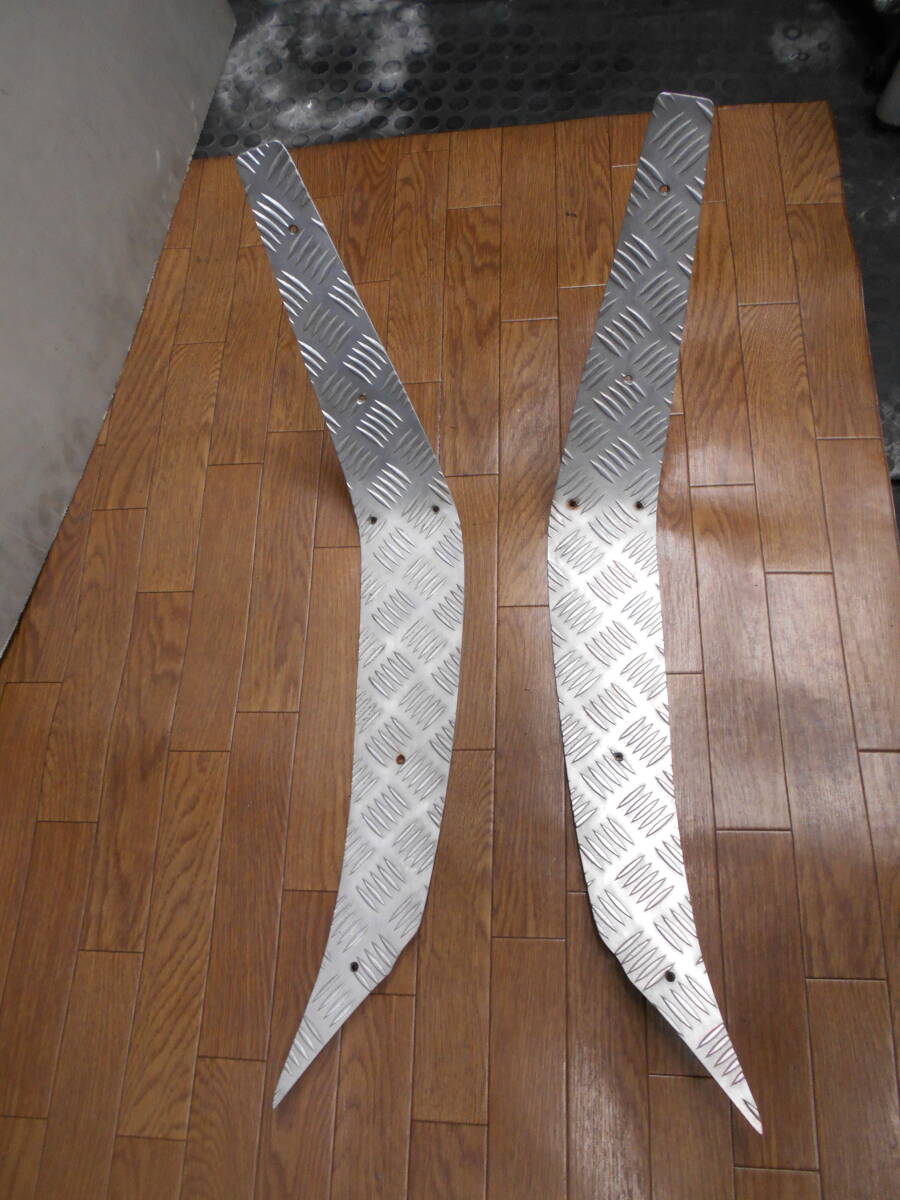 マジェスティ125 FI 5CA ステップフロア アルミカバー 左右 アルミステップボード拍卖