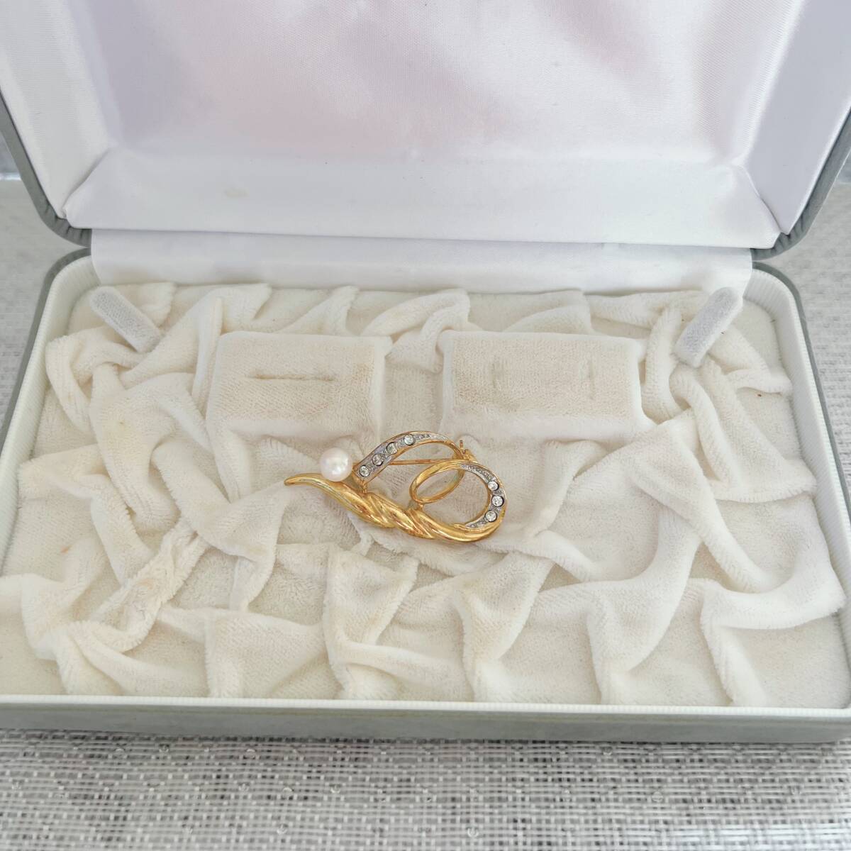 ブローチ ゴールド gold パール ビジュー アンティーク ヴィンテージ EL-1598拍卖