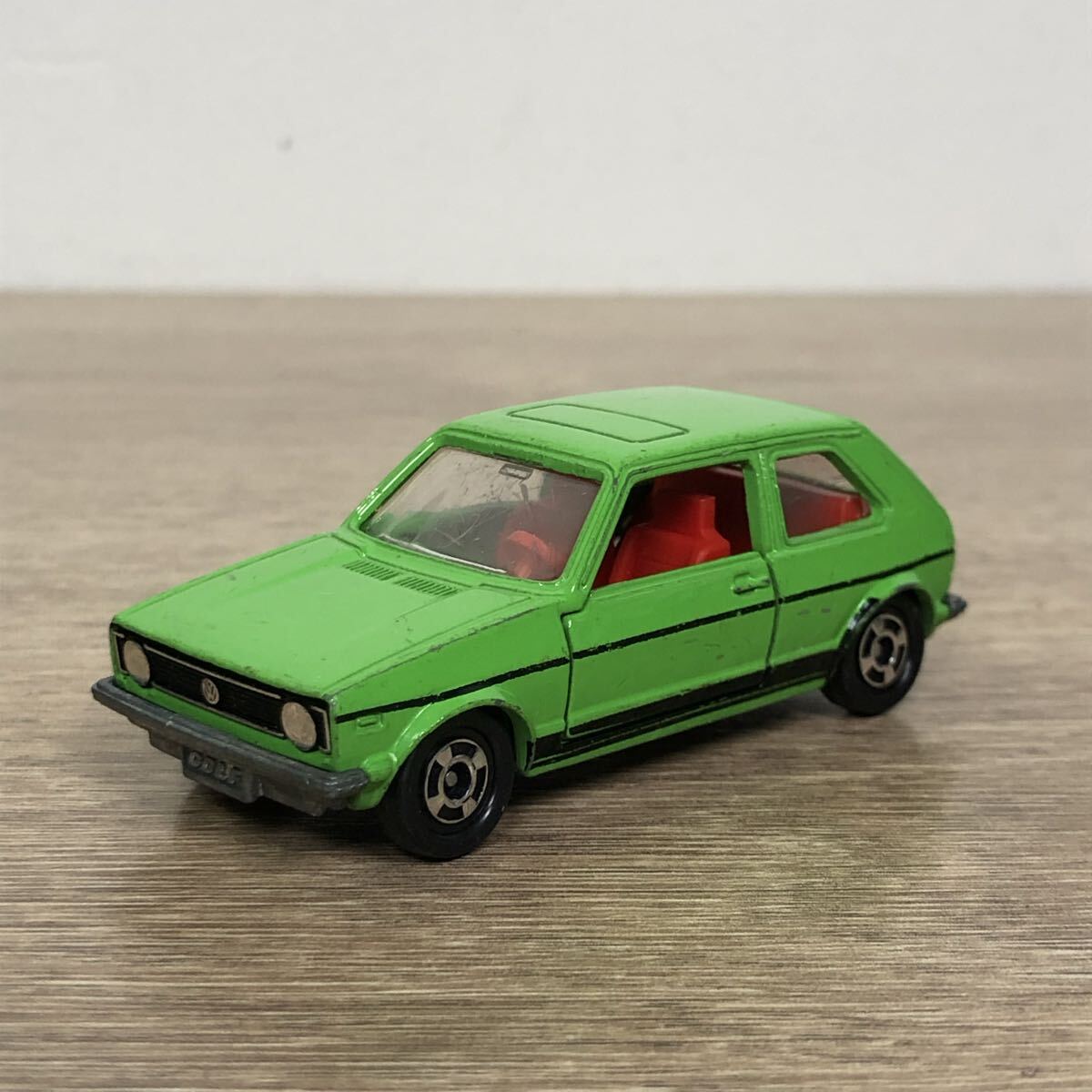 トミカ フォルクスワーゲン ゴルフ No.F5 グリーン 日本製 ミニカー拍卖