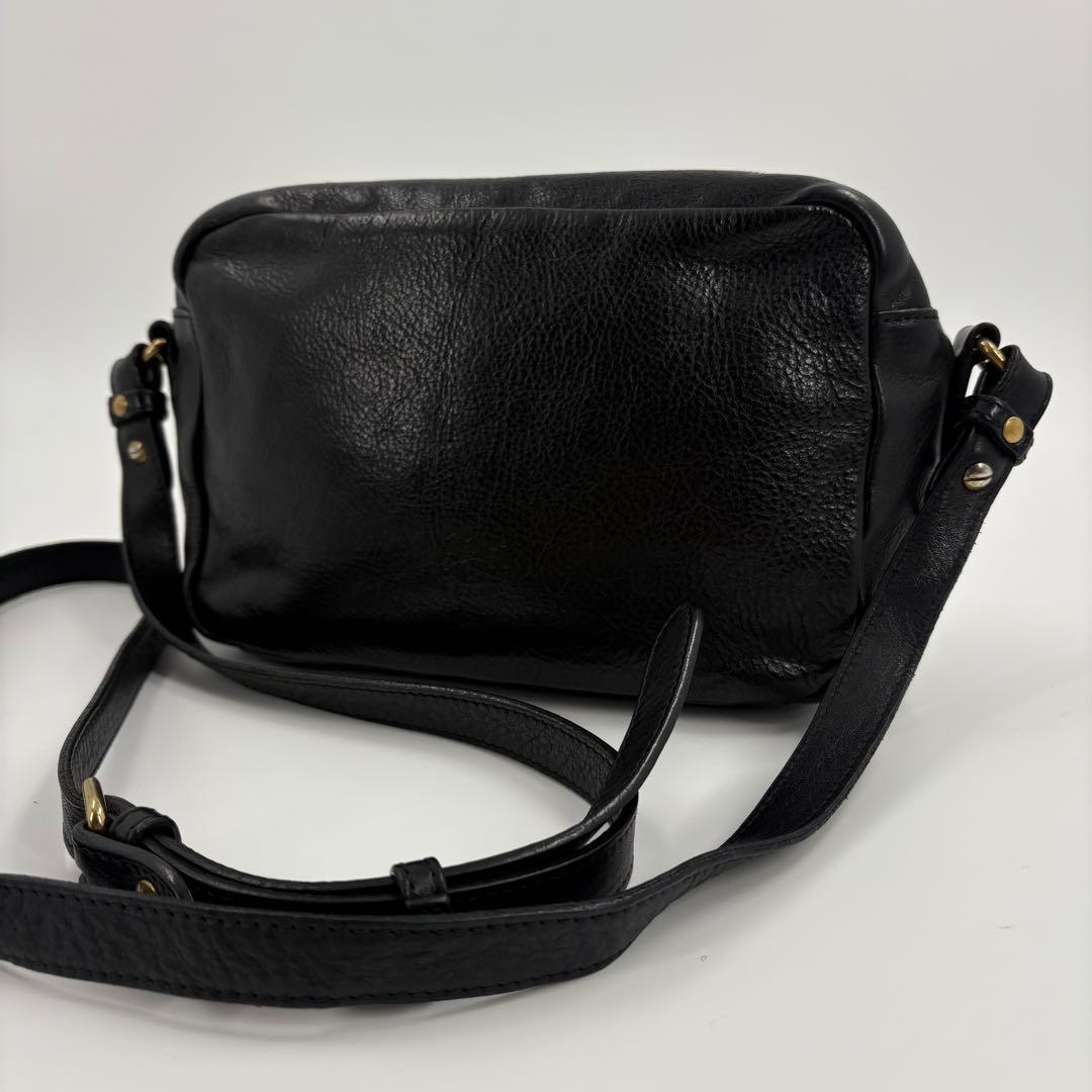 美品 IL BISONTE イルビゾンテ ショルダーバッグ レザー 黒 604拍卖