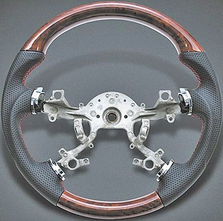 【M's】ミツビシ デリカ D5 CV#W 前期 (2007.1-2019.1) LANBO ガングリップ コンビ ステアリング 茶木目調 / ランボ ハンドル D:5 LSMI01B拍卖