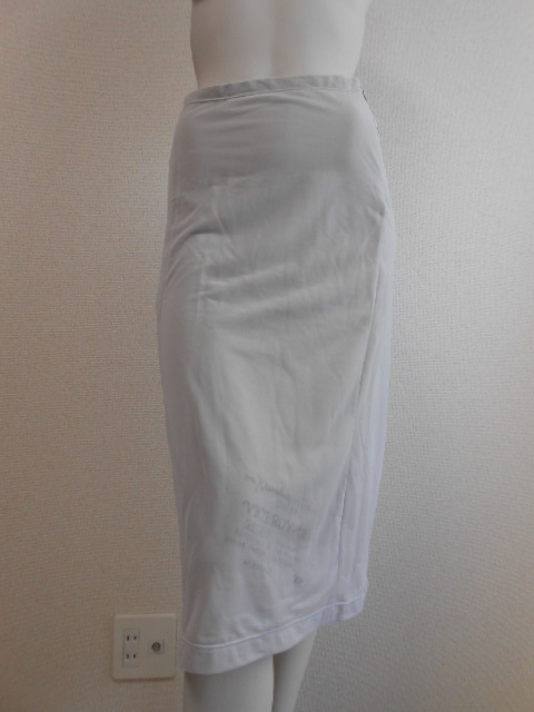 ♪新品!タグ付き! 本物 ディーゼル DIESEL タイト スカート 薄いグレー 26サイズ 裏地付き レディース イタリア製 ストレッチ拍卖