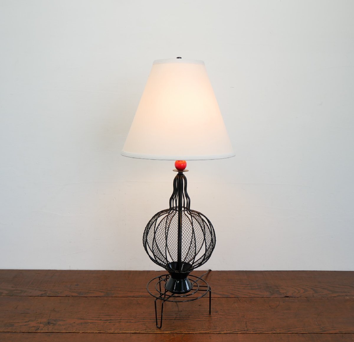 U.S. ヴィンテージ テーブルランプ / ブラックワイヤー ファブリックシェード 照明 #506-036-765拍卖