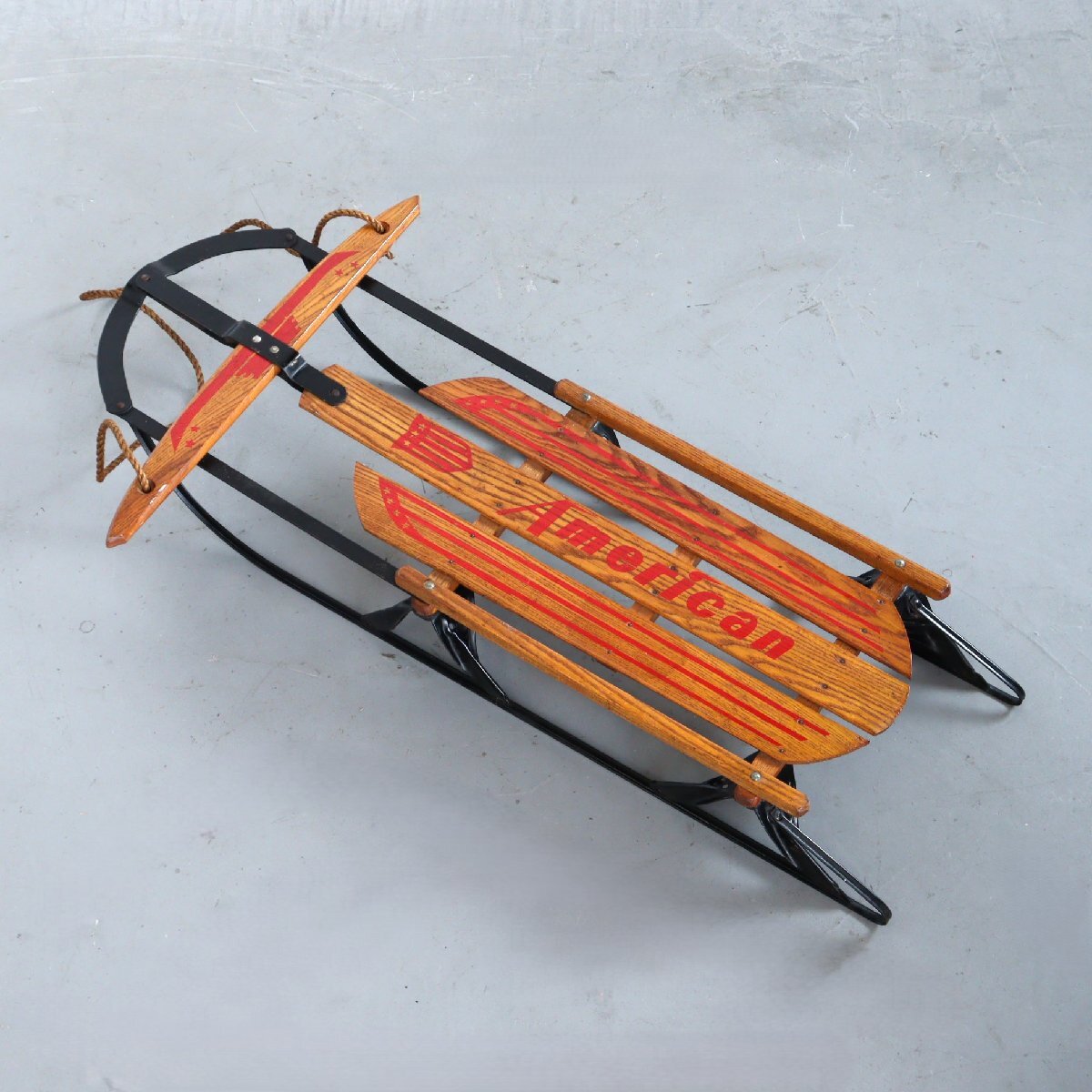 ヴィンテージ 木製 ソリ /アメリカ 雪遊び ウインタースポーツ クリスマス ディスプレイ 店舗什器 #702-30-68-522拍卖