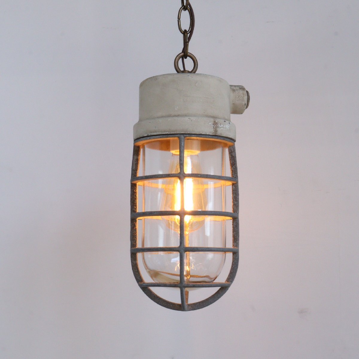 ヴィンテージ CROUSE-HINDS マリンランプ/照明 船舶 ペンダントランプ 吊り下げランプ インダストリアル ライト#705-40-63-193拍卖