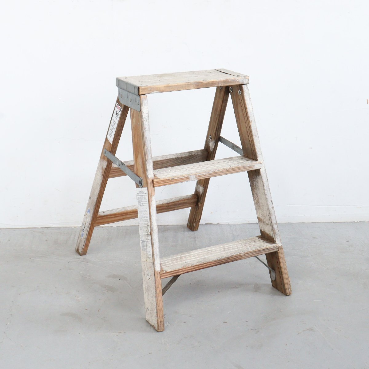 アメリカ ヴィンテージ 3段 脚立 / 木製ラダー stepladder ディスプレイ 店舗什器 ガーデニング アンティーク 雑貨#702-18-202-44拍卖