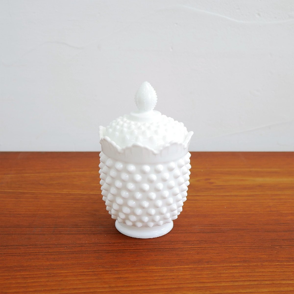 1940's フェントン ホブネイル シュガーポット【#5451】アメリカ Fenton ミルクガラス 皿 器 アンティーク キッチン雑貨拍卖