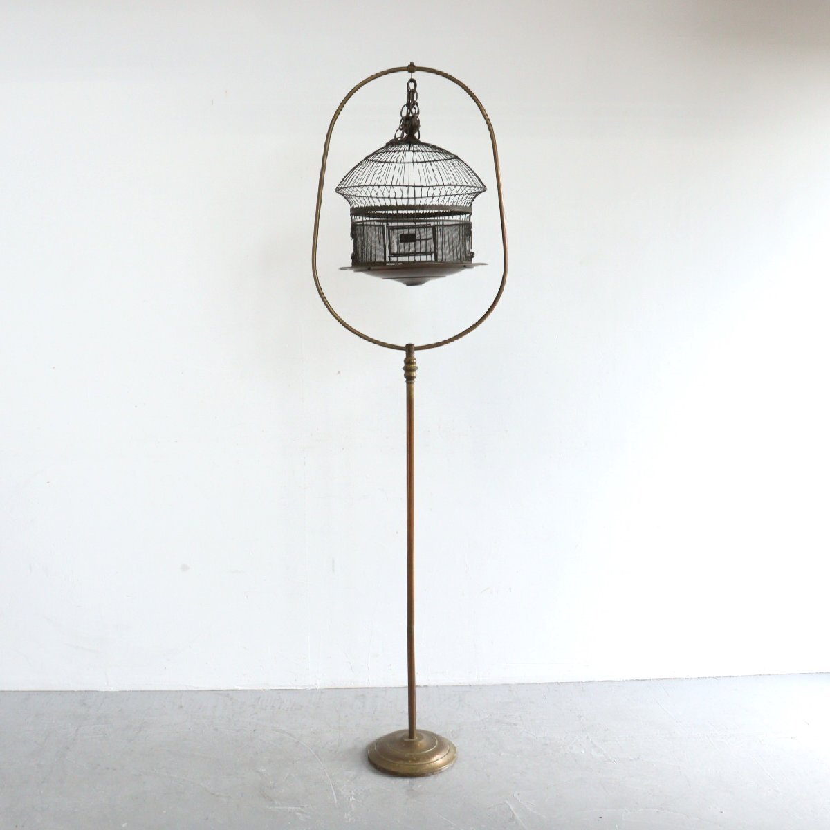 アンティーク スタンド型 真鍮 鳥カゴ / バードゲージ ジャンクスタイル ガーデニング ディスプレイ小物 ヴィンテージ #606-105-118-346拍卖