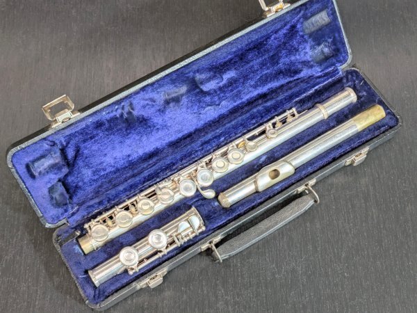 ◆フルート 管楽器◆【W.T.ARMSTRONG/アームストロング】モデル90? ハードケース付き USA アメリカ 吹奏楽 練習 長期保管品 現状品 *1拍卖