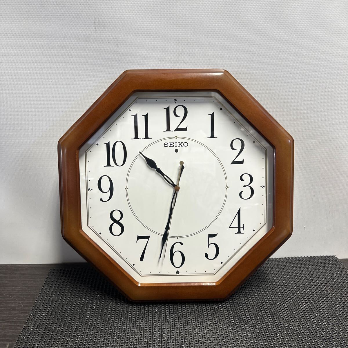 「2FK213」動作品 SEIKO セイコー 電波掛け時計 木枠 八角形 KX389B (251010)拍卖
