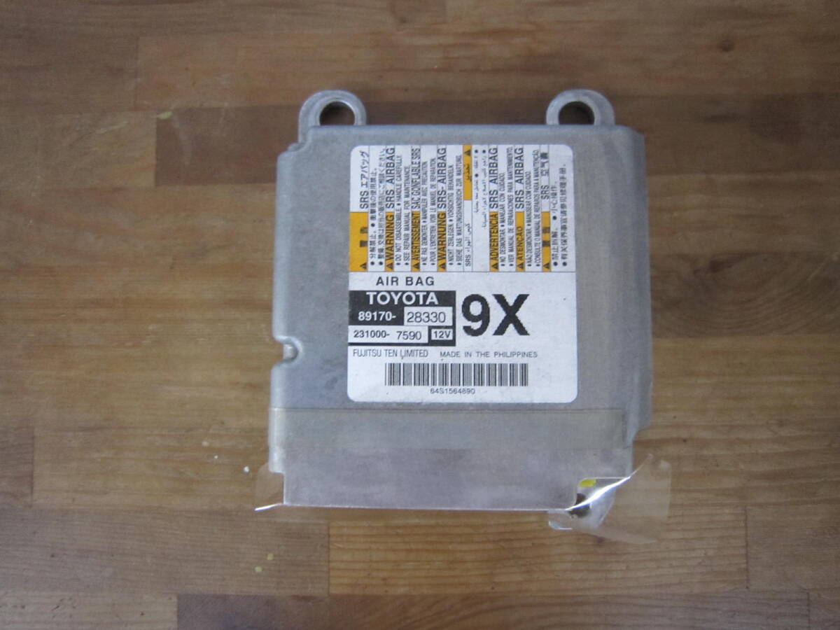 トヨタ ZRR80エアバッグコンピュータ 89170-28330 拍卖
