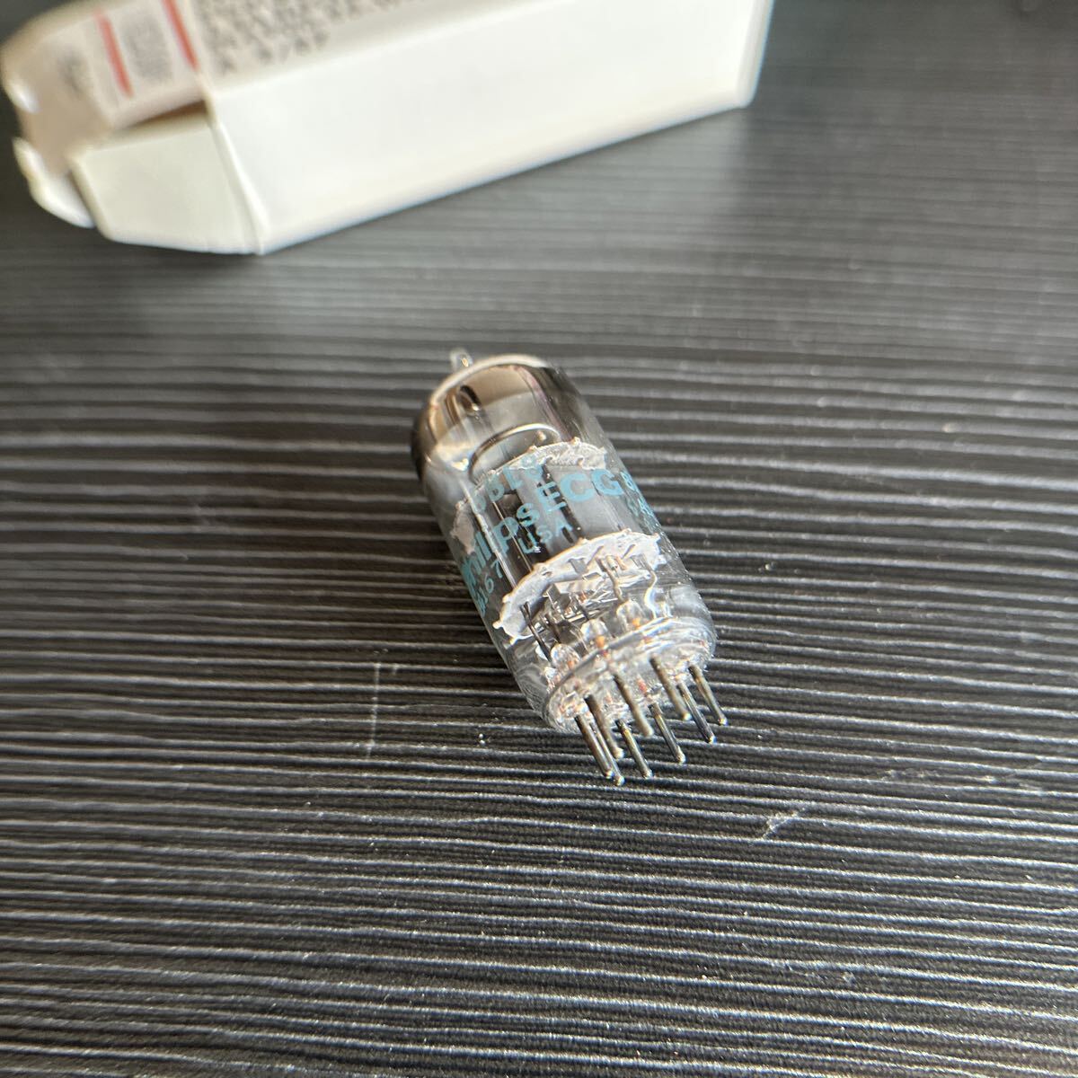 売値5000円 NOS 真空管 2pcs 6BL8 Philips ECG Jan拍卖
