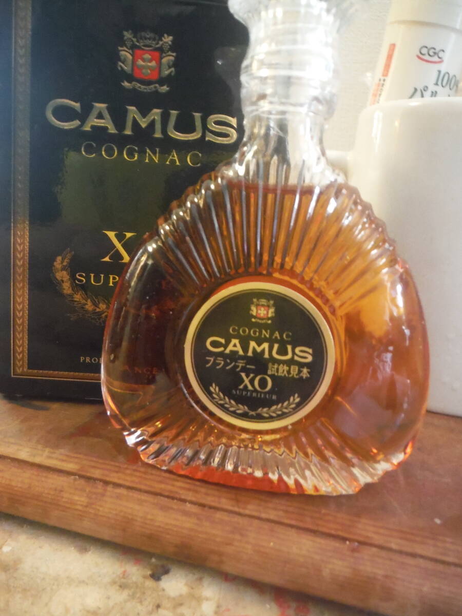 カミュ CAMUS XO Superior 試飲見本 非売品 ミニ 50ml 箱付き拍卖