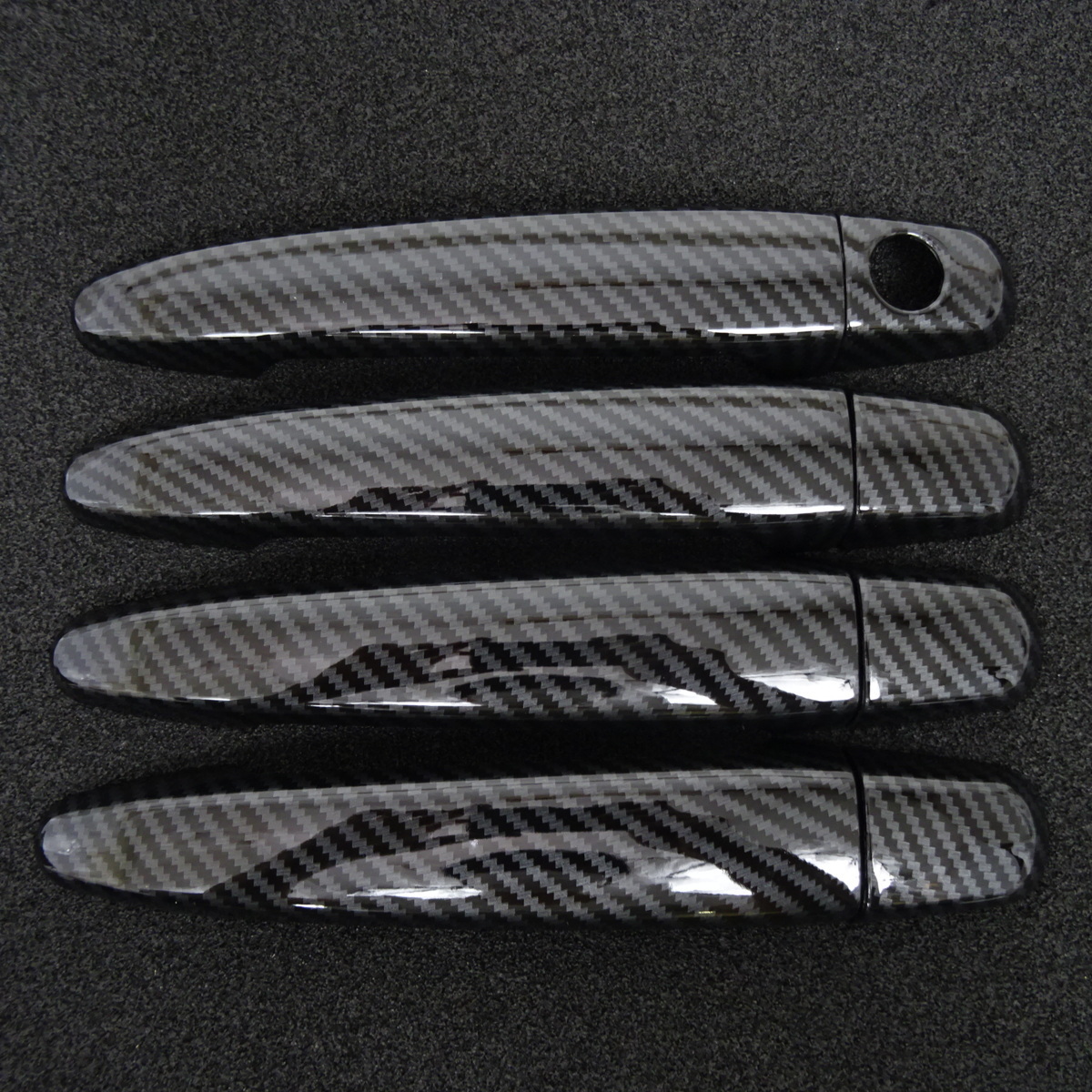 スポーティ全開♪ カーボン ルック ドアハンドル カバー アイシス ZNM10G ZNM10W ANM10G ANM15G ANM15W ZGM15G ZGM15W ZGM11W ZGM11G拍卖