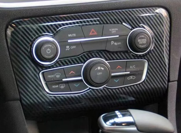 スポーティ全開♪ カーボン ルック コントロールパネル カバー ダッジ チャージャー R/T SXT SRT 392 スキャットパック ヘルキャット拍卖