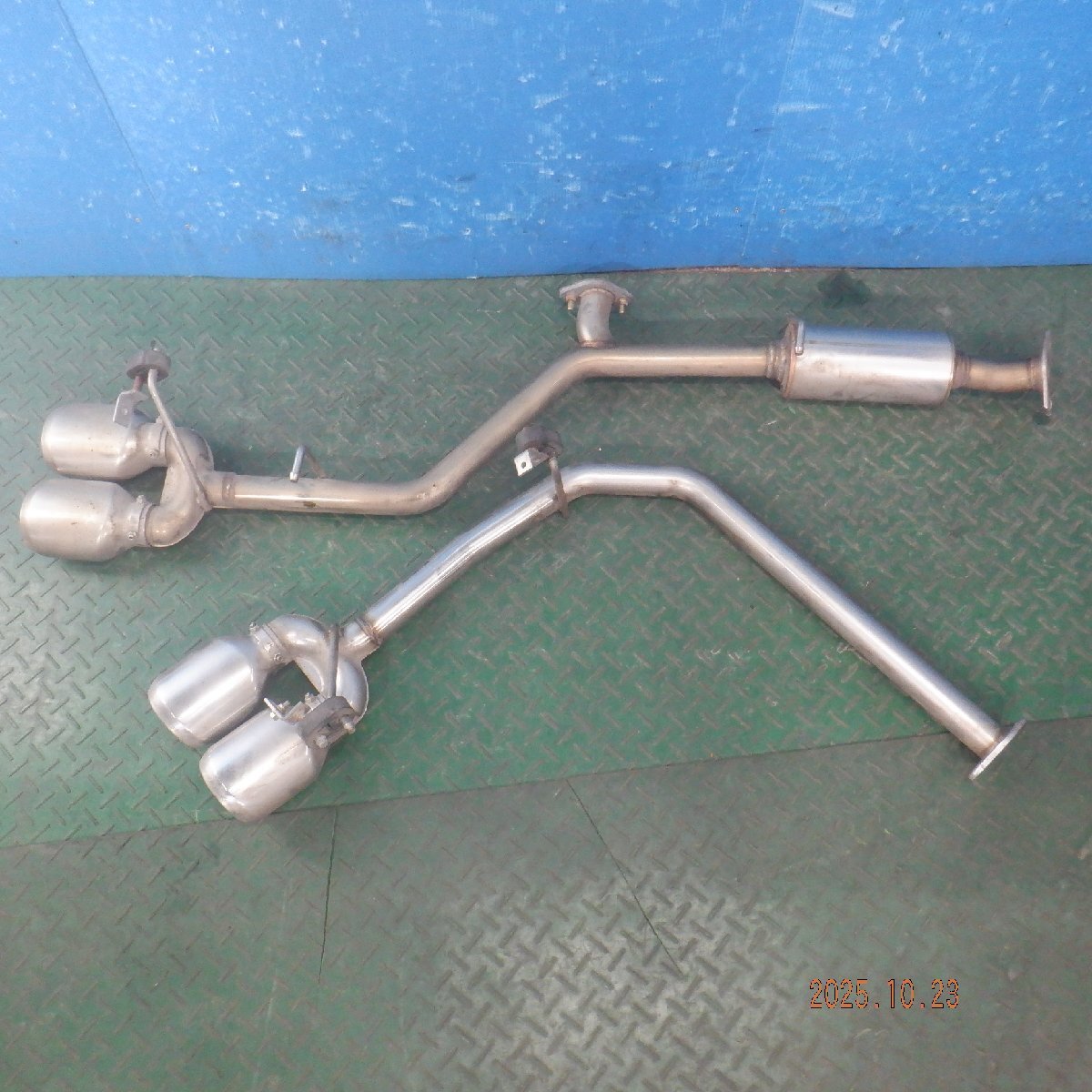 ☆ヴェルファイア ANH20-8237435 社外 リアマフラー :36521 ※個人宅発送不可拍卖