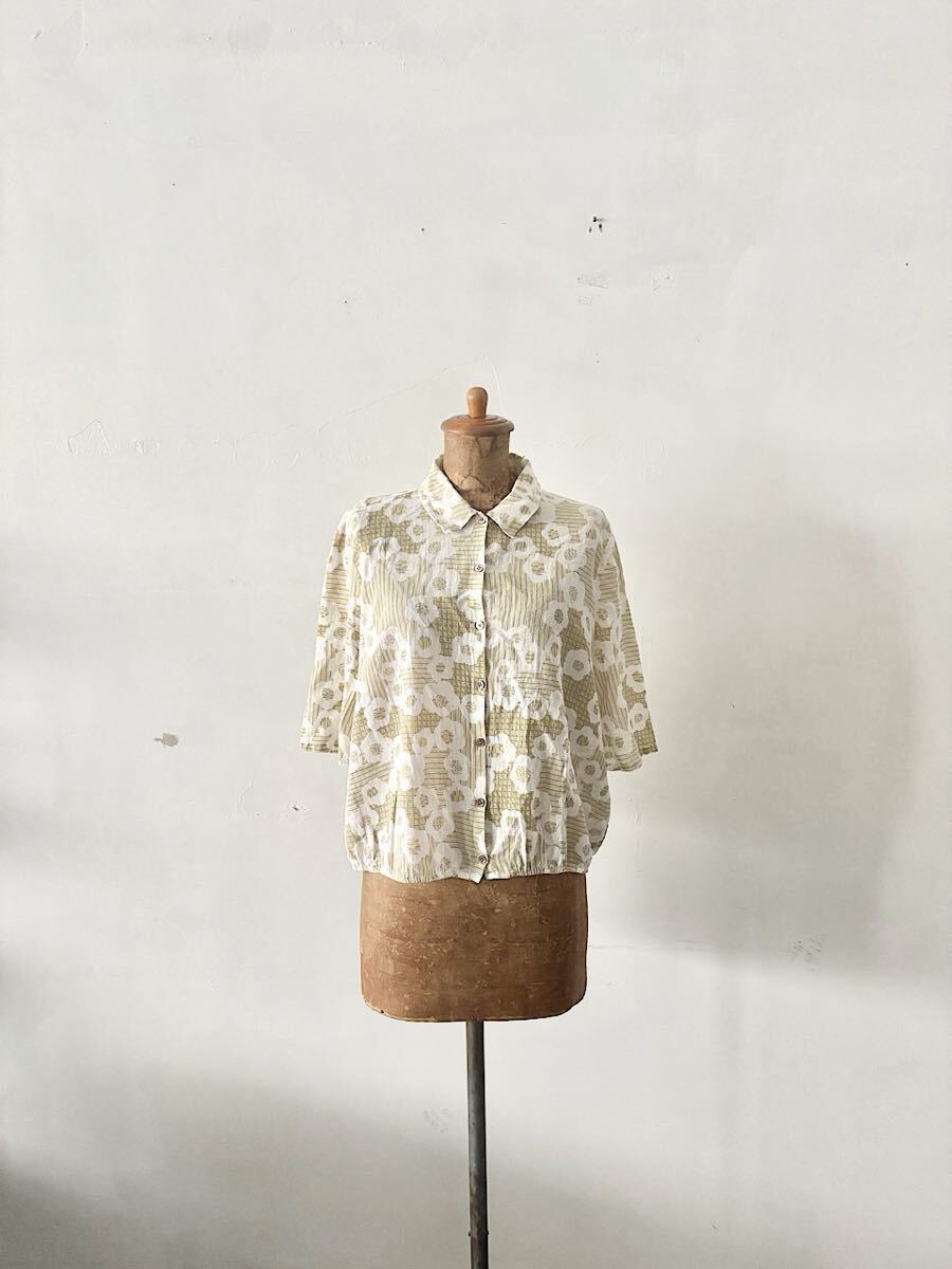 【美品】mina perhonen flower dance プリントコットンガーゼブラウス サイズ38拍卖