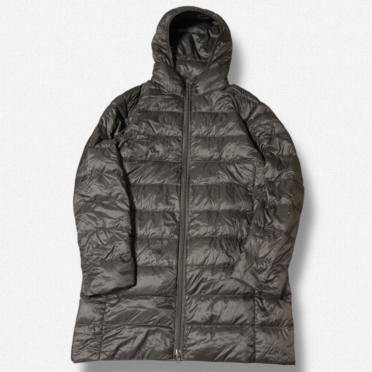 UNIQLO フーディーウルトラライトダウンジャケット ダークブラウン系 L ●洗濯プレス済● ユニクロ ライトダウン 茶 アウター 古着/766拍卖