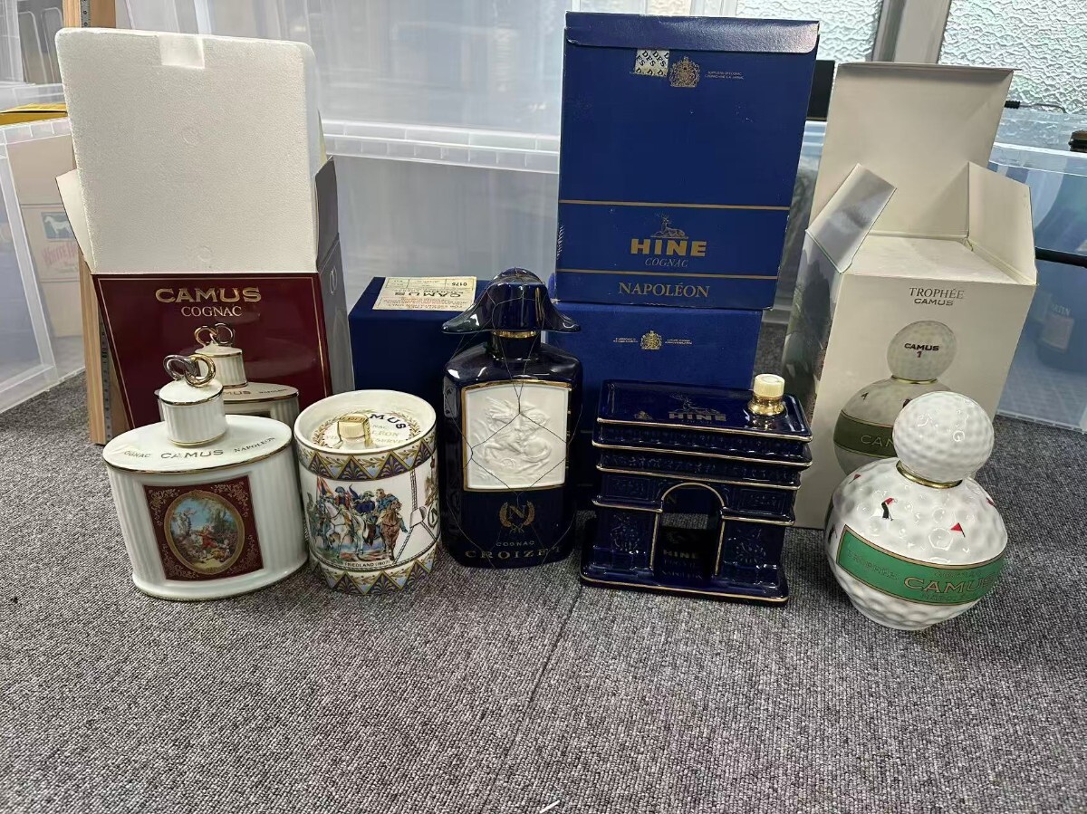 洋酒  ナポレオン ブランデー コニャック CAMUS ウイスキー 陶器ボトル カミュ XO 古酒拍卖